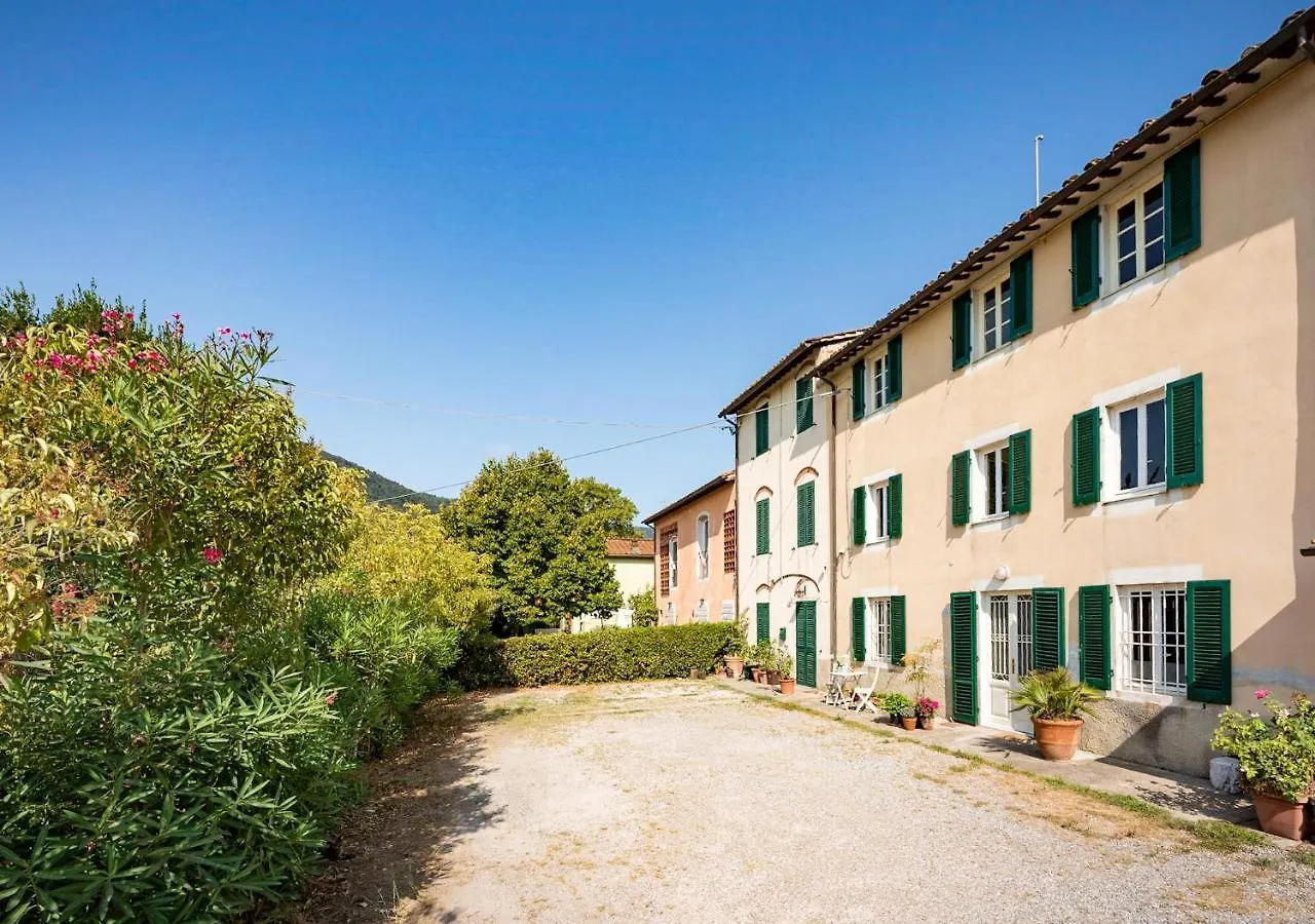 Homestay La Dimora Di Corte A Lucca Apartment Italy